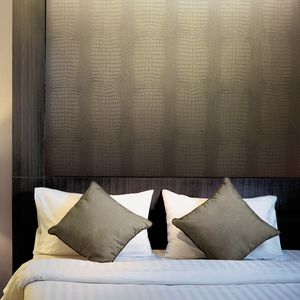 vinyl wallcovering / for professional use / residential