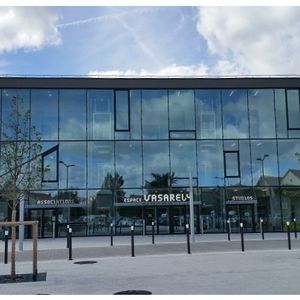 curved glass panel / laminated / tempered / safety