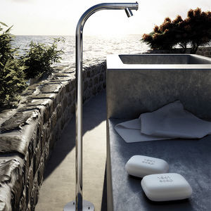 shower column