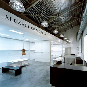 recessed ceiling light fixture / compact fluorescent / linear / frosted glass