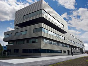 alloy cladding / titanium / zinc / matte