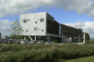 coating cladding / zinc / titanium / grooved