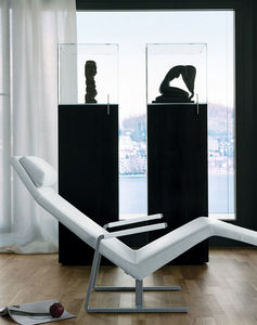 contemporary display case / floor-mounted