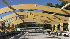 glue-laminated wood beam / with symmetrical section / roof