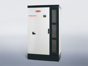 inverter for PV applications / central / with transformer