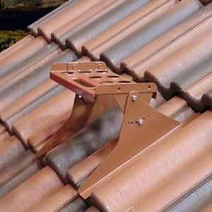metal maintenance catwalk / for roofs