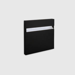 contemporary wall light / cast aluminum / LED / square