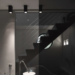 surface mounted downlight / halogen / LED / square