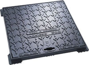 cast iron manhole cover / square