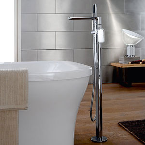 bathtub mixer tap / floor-mounted / chromed metal / nickel