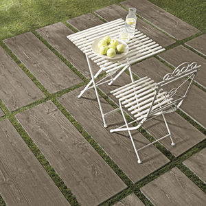 outdoor tile / for floors / porcelain stoneware / patterned
