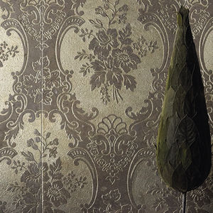 indoor tile / wall / marble / rectangular