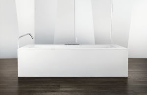 acrylic bathtub / expanded polystyrene