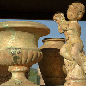 terracotta planter / round / rectangular