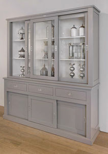 traditional display case / wooden