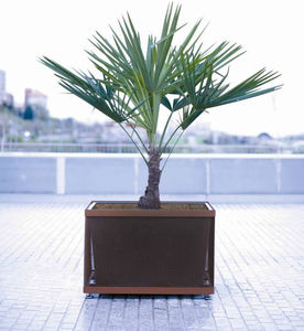 steel planter / stainless steel / stainless steel mesh / fiberglass