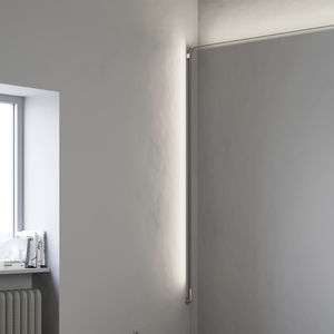 contemporary wall light / metal / LED / linear