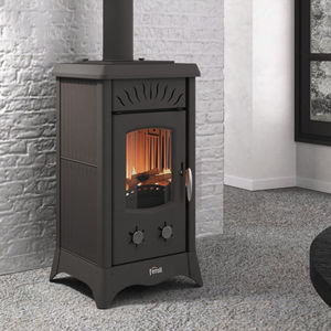 wood heating stove / traditional / cast iron