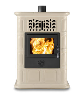 wood heating stove / traditional / metal