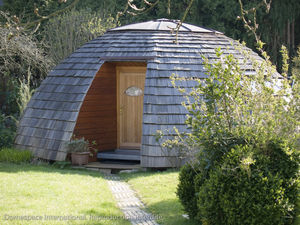 prefab micro-house / design / energy-efficient