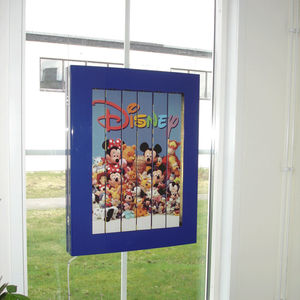 wall-mounted display panel / hanging / ceiling / indoor