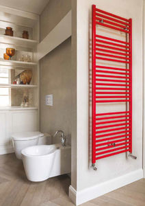 hot water towel radiator / aluminum / contemporary / vertical
