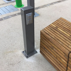 USB charging station / urban