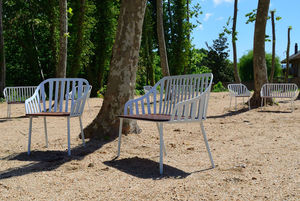garden bench / traditional / wooden / steel