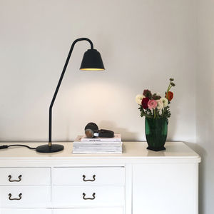 table lamp / contemporary / aluminum / black