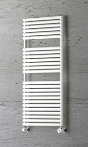 hot water towel radiator / electric / metal / chrome