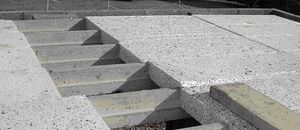prestressed concrete beam / T / for floors