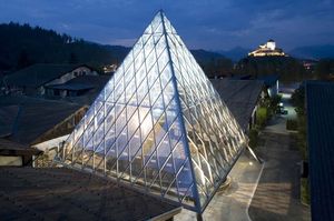 mesh cladding / metal / profiled / mesh