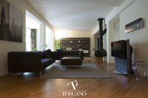 engineered parquet flooring / glued / teak / oiled