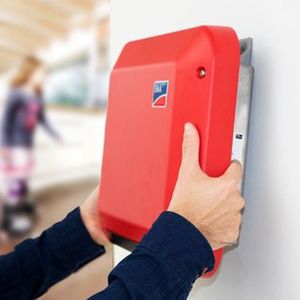 inverter for PV applications / string / single-phase / transformerless