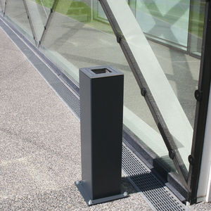 pedestal ashtray / steel / stainless steel / indoor/outdoor