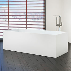 free-standing bathtub / stone resin