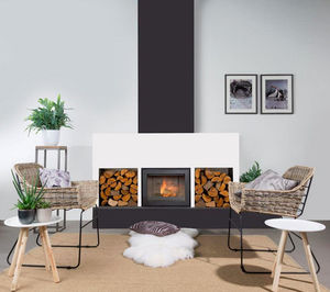 wood fireplace / contemporary / closed hearth / corner