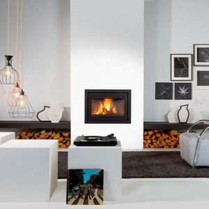 wood fireplace / contemporary / closed hearth / built-in