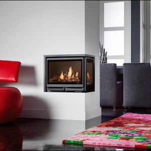 gas fireplace / contemporary / closed hearth / 3-sided