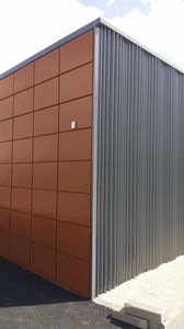 steel cladding / textured / panel