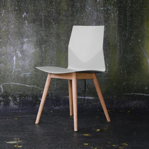 contemporary office chair / upholstered / recyclable / oak