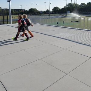 concrete paving slab / anti-slip / pedestrian / textured