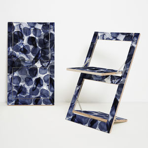 original design chair / folding / lacquered wood / birch