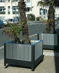steel planter / square / contemporary / for public spaces