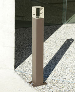 outdoor ashtray / contemporary