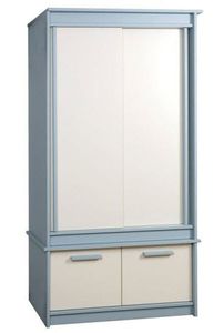 traditional wardrobe / wooden / with swing doors