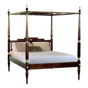 double bed / traditional / with headboard / wooden