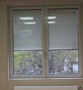 casement window / composite / triple-glazed / thermal break
