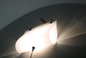 original design wall light / polycarbonate