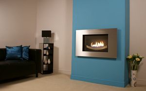 gas fireplace / contemporary / closed hearth / wall-mounted